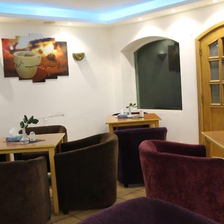 Razan Hotel Амман Экстерьер фото
