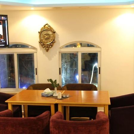 Razan Hotel Амман Экстерьер фото