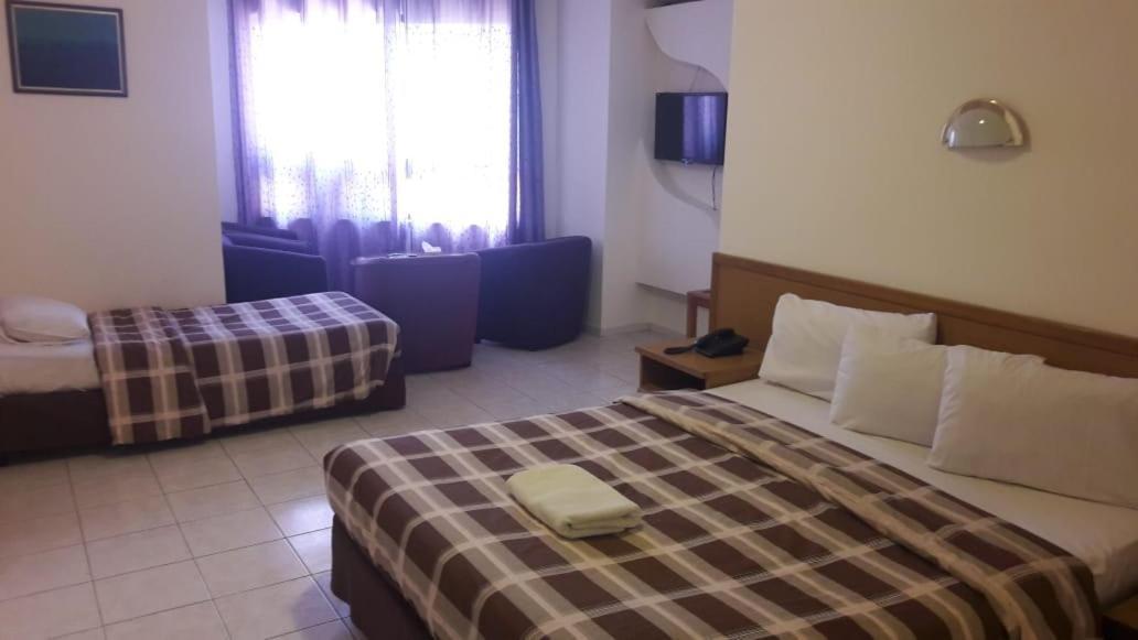 Razan Hotel Амман Экстерьер фото