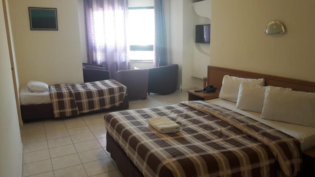 Razan Hotel Амман Экстерьер фото
