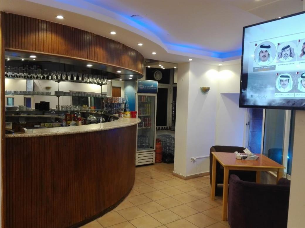 Razan Hotel Амман Экстерьер фото