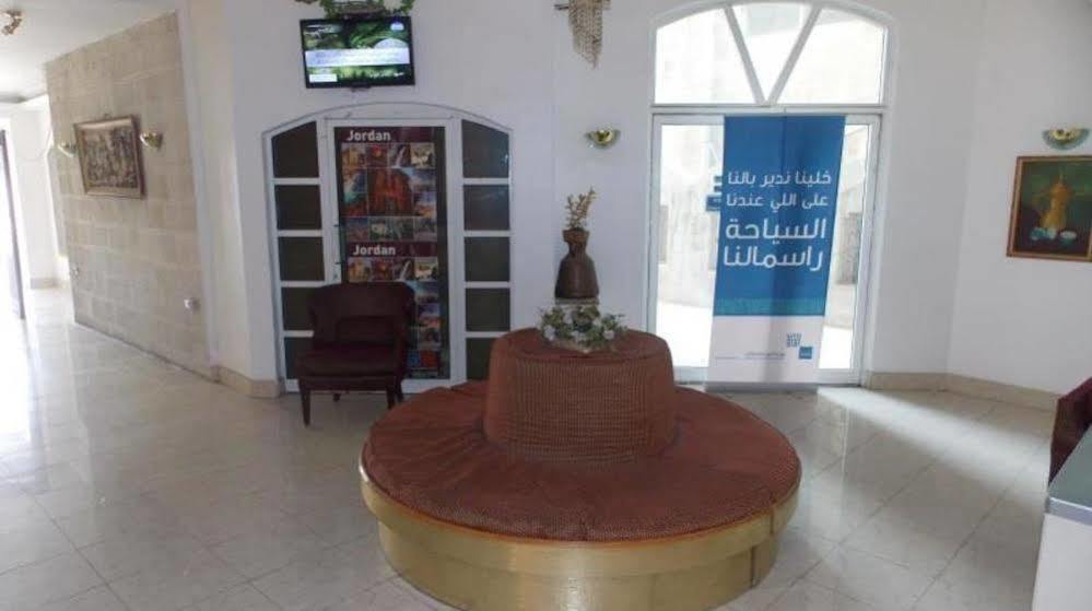 Razan Hotel Амман Экстерьер фото